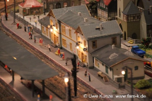 Foto 401 bis 599 von 830 Modellbahn-Schkeuditz